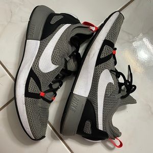 Women’s Nikes